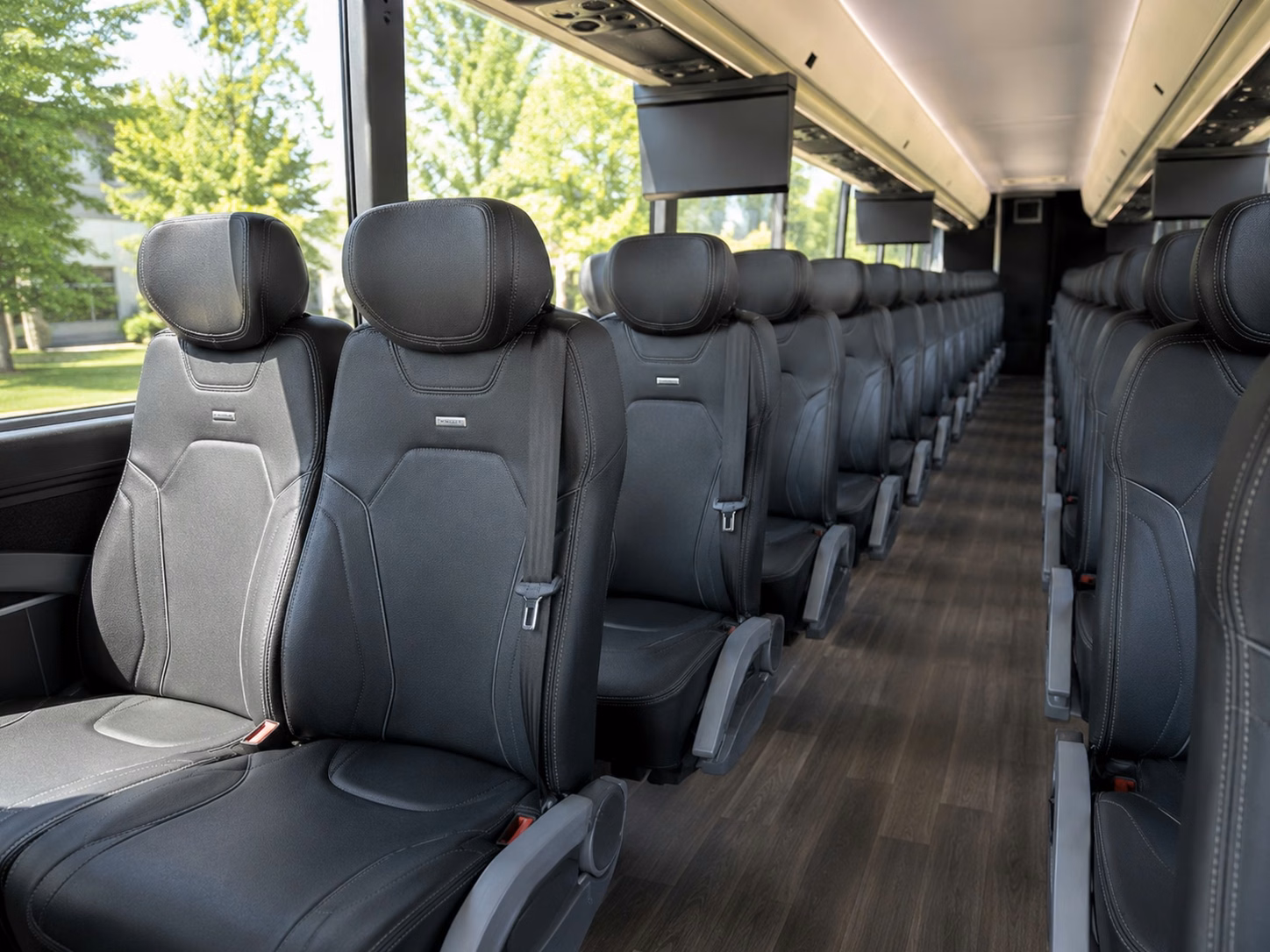 charter bus rentals for columbus clingstones games at synovus park