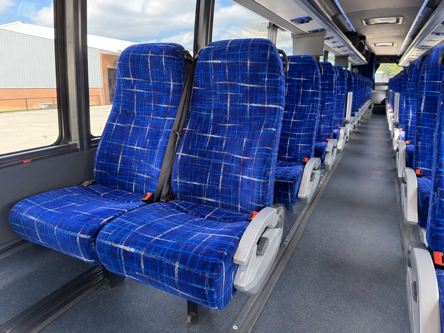 charter buses for large columbus high school prom groups and multi school events