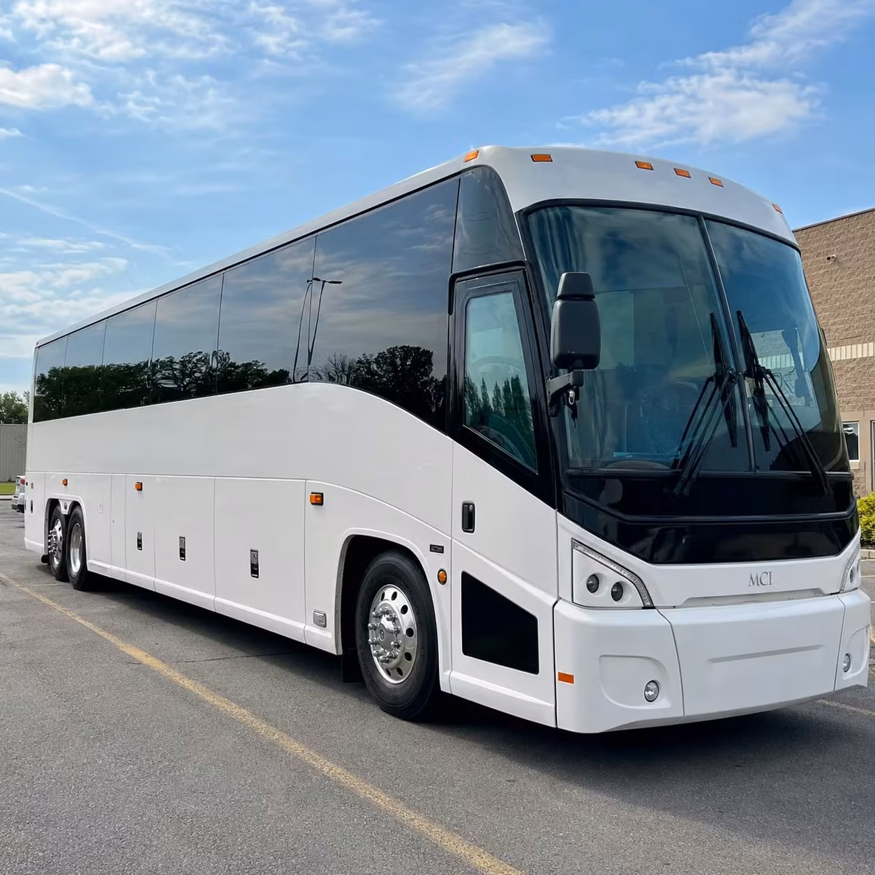columbus university and school groups love long distance bus rentals
