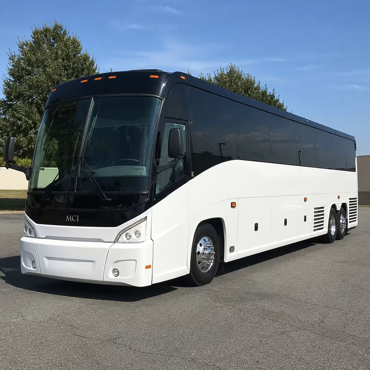 shuttle bus transportation for fort moore personnel and families in columbus